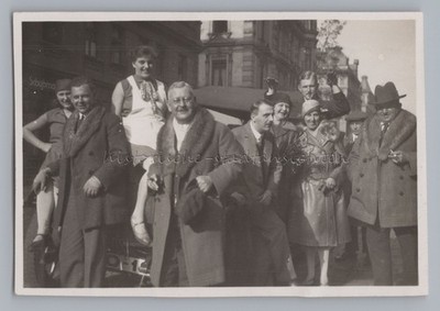 München 1930 - Fasching Auto Personen Weinhaus Bavaria Deutelmoser - Altes Foto