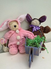 Muffy Vanderbear Cocoa Bunny Hoppy Plus Pink Muffy Bunny VGUC with Wheelbarrow