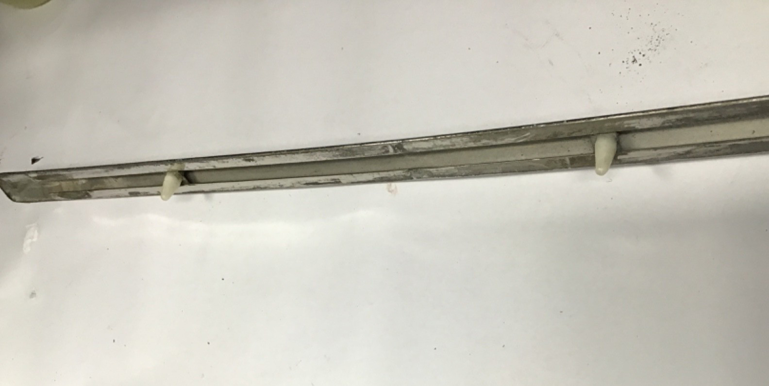 1965-1980 Rolls Royce Silver Wraith / Shadow Lower Left Rocker Trim