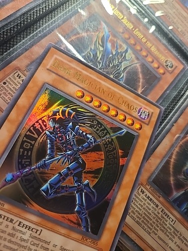 Dark Magician of Chaos IOC-065 1st Edition Wavy Print Holo Bleed - Picture 3 of 8