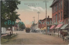 Port Byron NY - TROLLEY ON MAIN STREET - Postcard Cayuga County