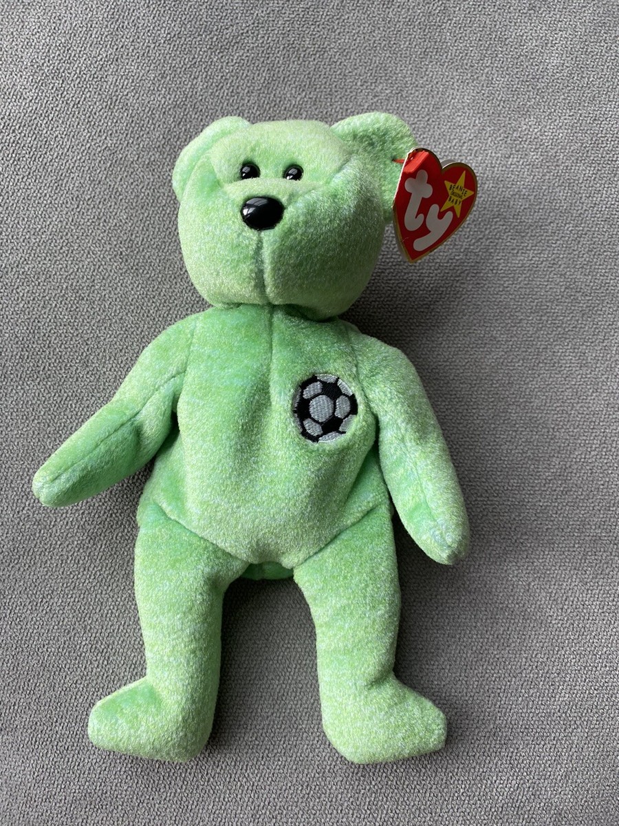 TY Beanie Baby - KICKS 1999 - the Soccer Bear with errors