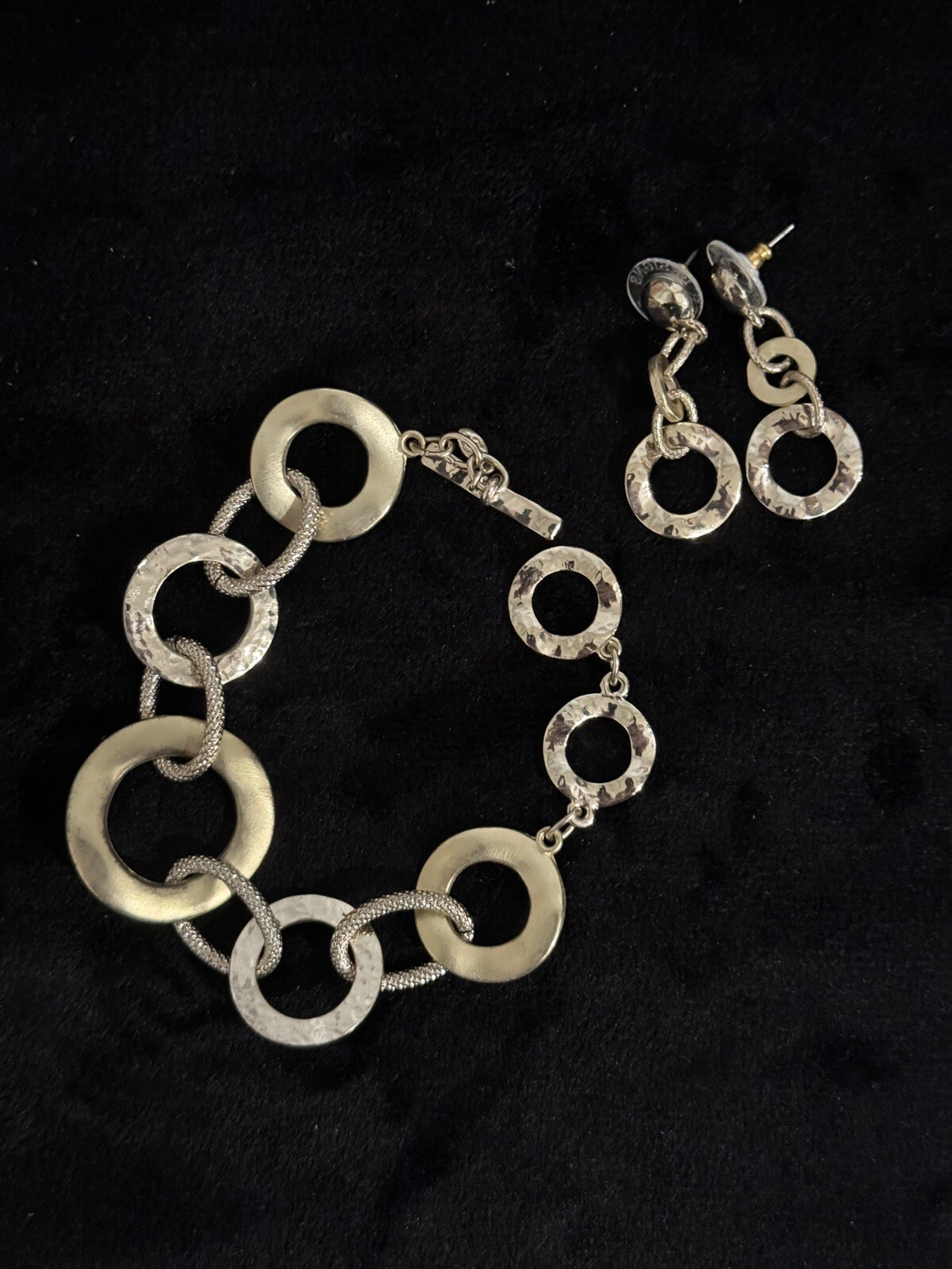 Multi Oval Link Textured Two Tone Adjustable Brac… - image 1