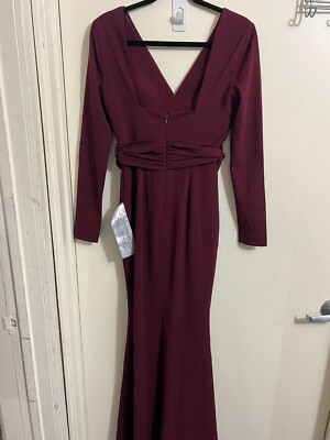 dress the population carmen Dress the Population Women's Carmen Sleeve Long Stretch Gown SIZE S