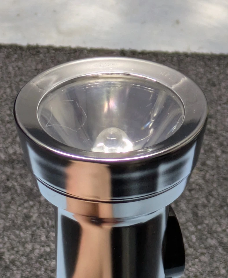 Linterna Eveready Energizer Vintage Union Carbide Metal Cromo 6.5" Celda C Foto 4 de 4