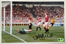 Alan Sunderland signed Arsenal 12x8 photo RACC Trusted Seller ACGCert