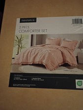 2-Piece Comforter Set. Pink. Twin/Twin XL