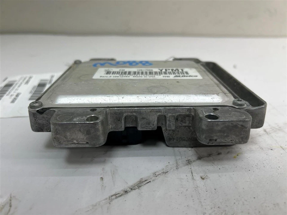 Módulo de control del motor Chevy Equinox 2008-2009 3,4 L OEM Foto 2 de 4