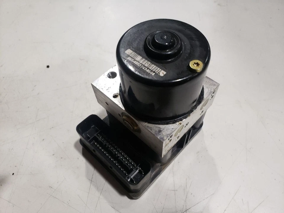 Sistema de frenos antibloqueo ABS - BMW 330CI E46 ZHP cupé 2005 - OEM 6763959, 6764088 Foto 2 de 4