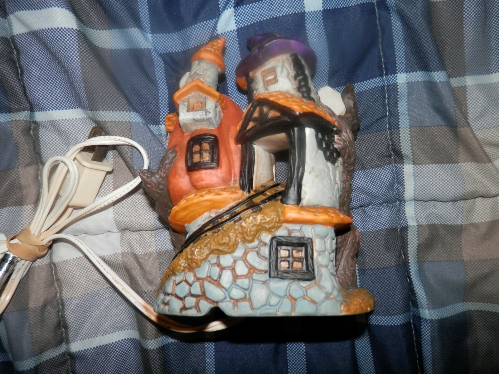 Picture 2 of 6