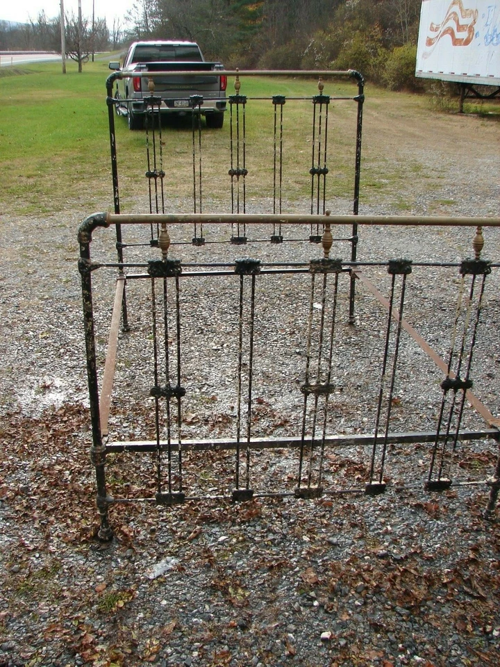 古董黄铜和铁床-圆形肩床-很好-#5 — 第 4/4 张图片