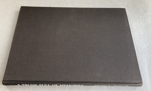 A Trunk Full of Memories - Henry L. Vuitton RARE! First Ed Louis Vuitton 1989 - Imagen 5 de 9