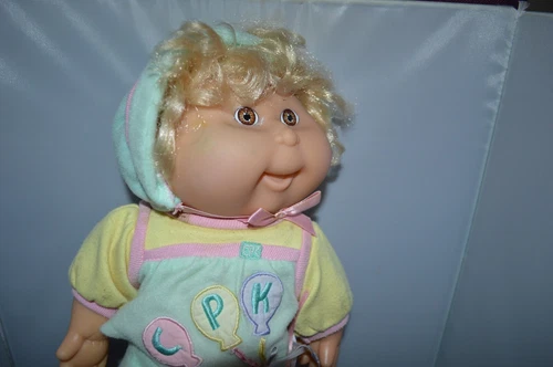1991 Cabbage Patch Kid Girl Blond Hair Brown Eyes Outfit 14" J9
