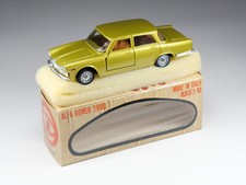 MEBETOYS - A4 - Alfa Romeo 2600 Berline - Jaune Métallisé - En boite