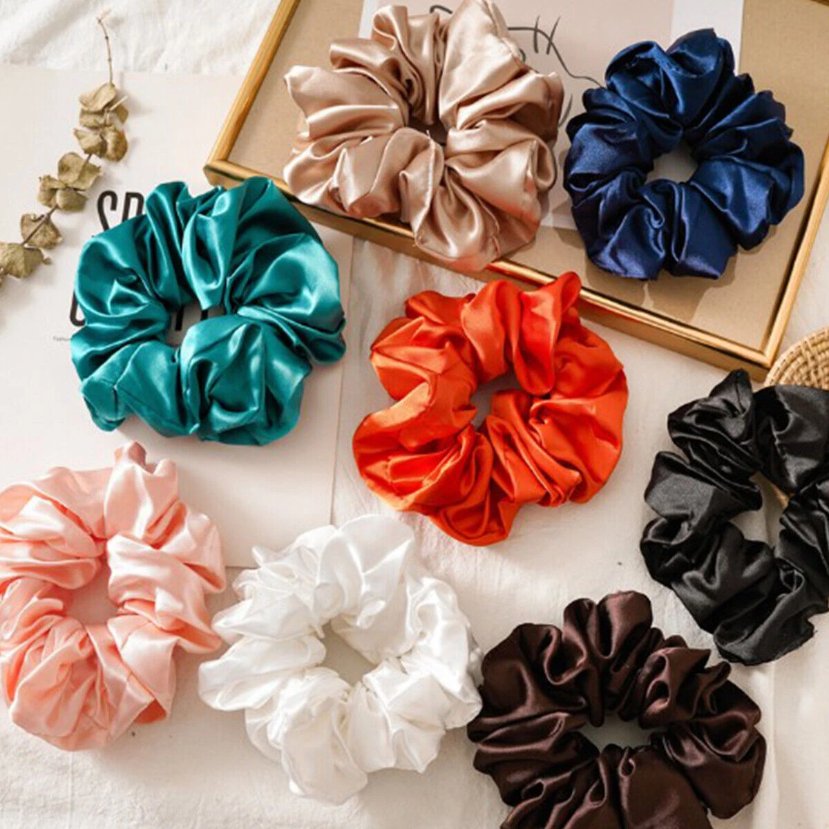 Scrunchies ponytail online
