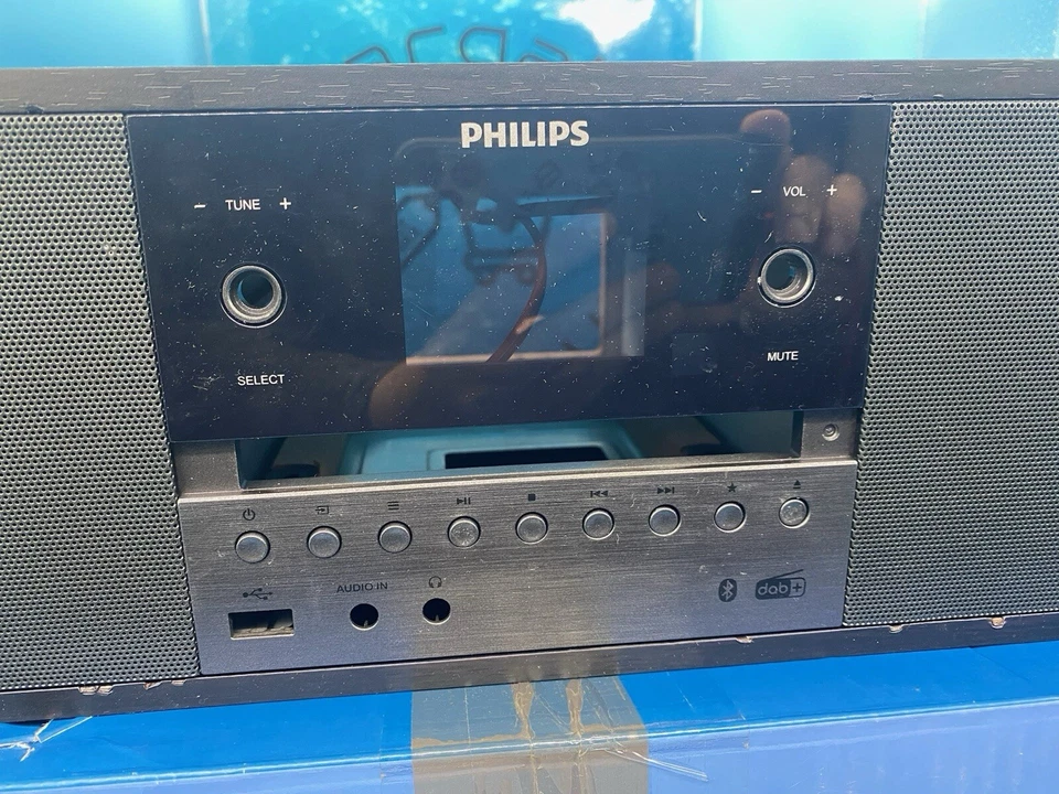 *FOR PARTS/REPAIRS* PHILIPS Micro Music System TAM6805 50W All-in-One - Image 3 of 4