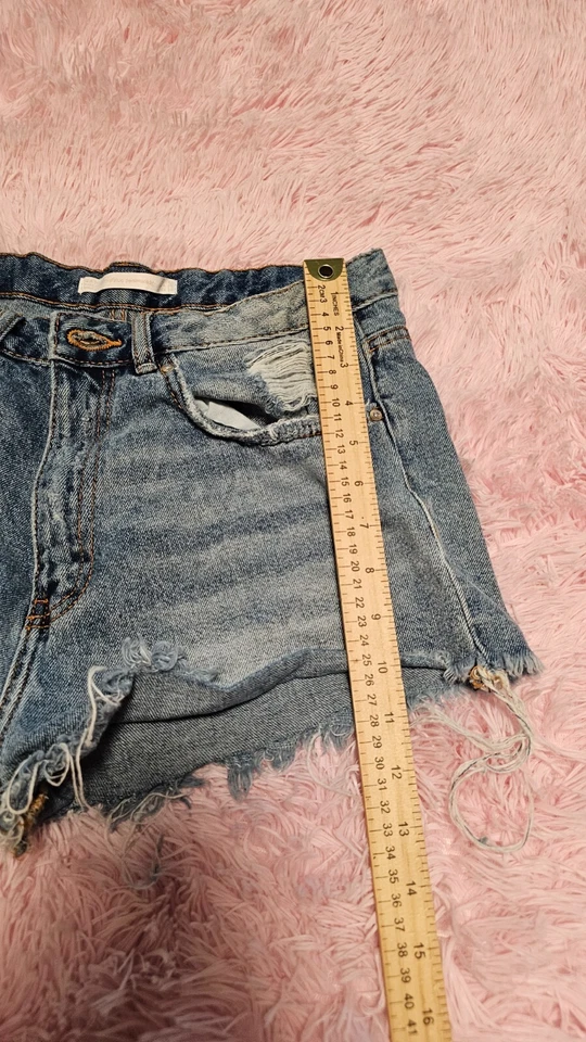 Pantalones Cortos Zara Mujeres Azul Algodón Dobladillo Crudo Envejecido Trafaluc Denimwear 03 Talla Foto 2 de 4