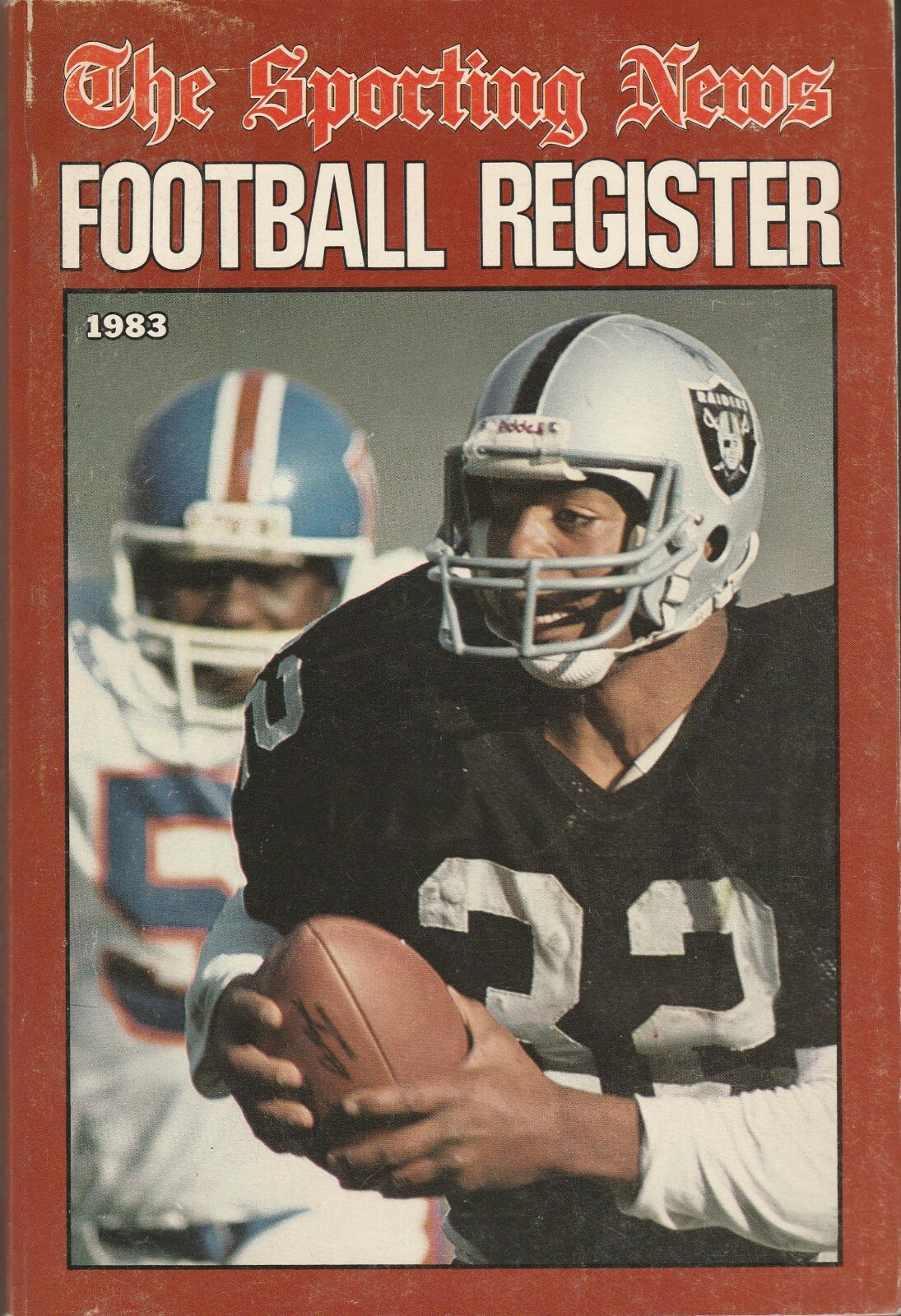 1983 Sporting News NFL Football Register Raiders Marcus Allen On Cover