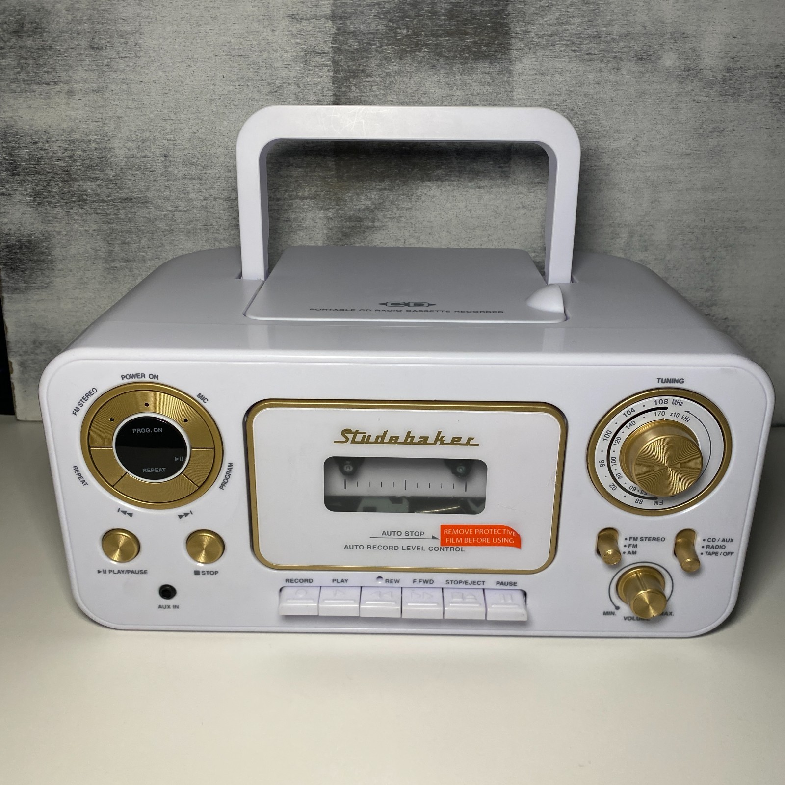Studebaker Portable CD Boombox Radio & Cassette Player Recorder SB2135