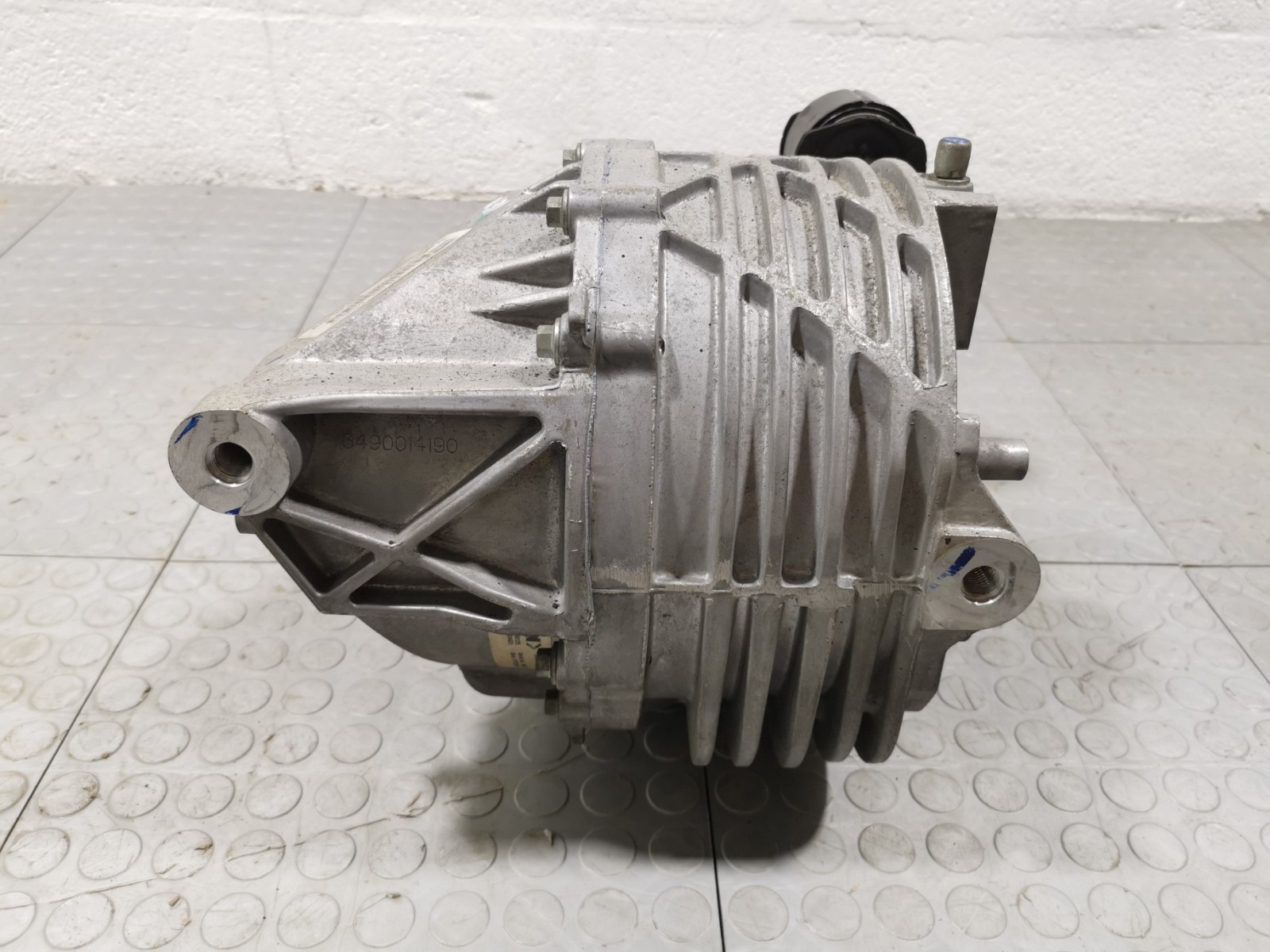 Maserati Ghibli 2019 M156E 3.0 L Rear Differential Axle Carrier 670039125 2.80