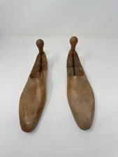 VINTAGE PAIR WOOD SHOE TREES Size 5.5 & 9 See Noted