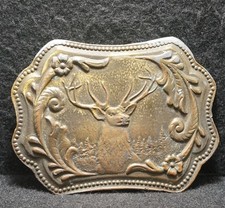 WJ07170 VINTAGE 1970s BUCK DEER WILDLIFE NATURE ARTWORK MENS BRASS BELT BUCKLE