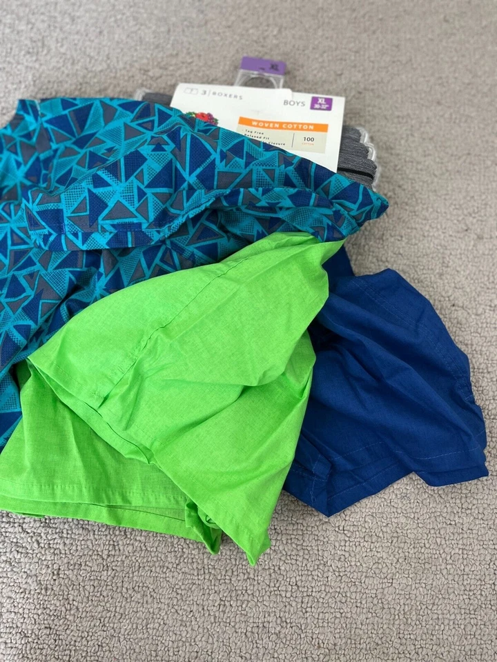 Cuecas boxer Fruit of the teom XL meninos 30-32 polegadas conjunto de 3 etiquetas grátis - Imagem 4 de 4