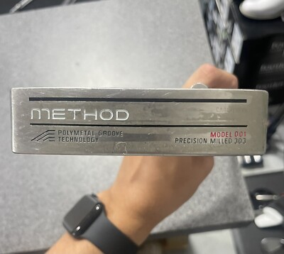 Nike Method Model 001 Putter 33.5  Right Handed