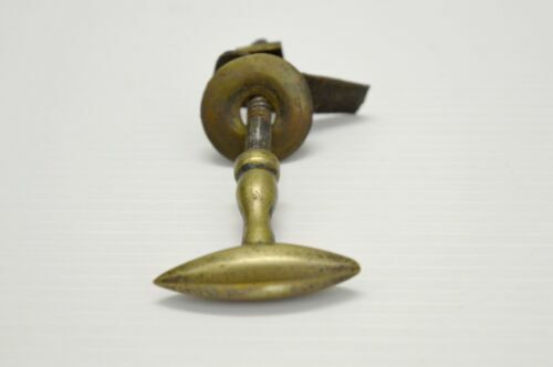 ANCIEN FER À repasser en fonte Gendarme 4 EUR 13,00 - PicClick FR