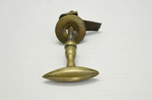 Poignées anciennes en bronze