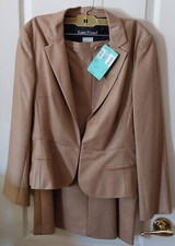 Louis Feraud Vintage Women's 2pc Suit Camel 8194 Stripe Size 10 New With Tags