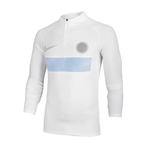 nike aeroadapt strike