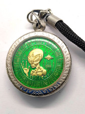 Collana Talismano Ciondolo Collezione Spazio Metallo Amuleto Tailandese Moneta Portafortuna UFO Alieno