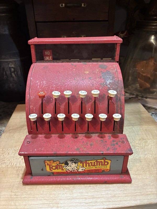 Vintage 1950’s Tom Thumb Metal Toy Cash Register Red  Western Stamping Co Works