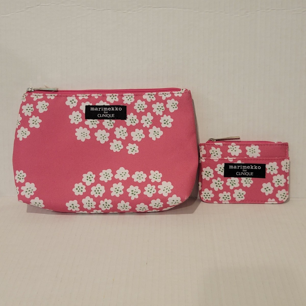 marimekko マリキュラ　小物入れ MARIMEKKO FOR CLINIQUE Pink Makeup Cosmetic Bag Small Coin Card