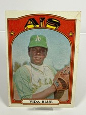 SIGNED - 1972 Topps - #169 Vida Blue - AUTOGRAPH