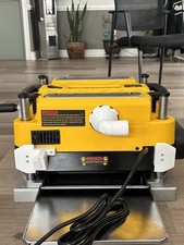 DEWALT DW735 Supporto Alimentazione Pialla + Guida Cavo + Adattatore Porta Polvere | Stampa 3D