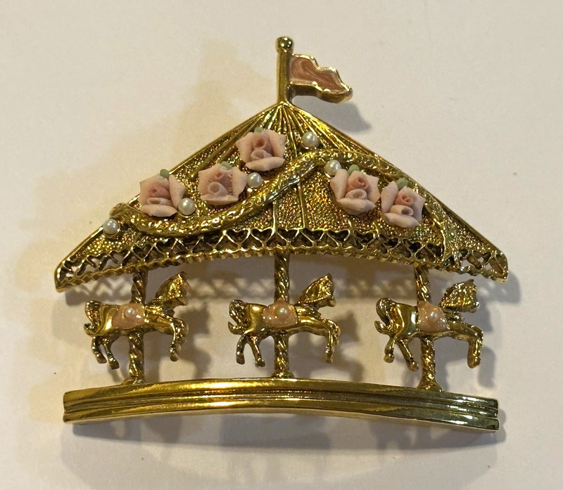 Vintage Carousel Merry-Go-Round Brooch Pink Porcelain Roses Faux Pearls Gold