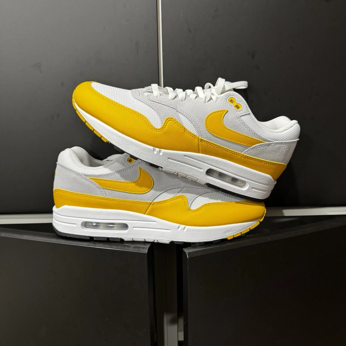 Las mejores ofertas en Nike Air Max 1 University Gold | eBay