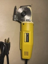 YJ Series PROFESSIONAL Electric Fabric Cutter Cloth Cutting Leather YJ-70A