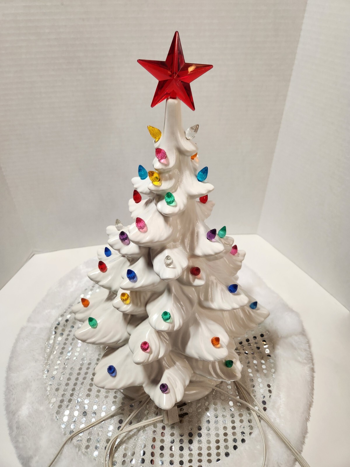 Vintage Atlantic Mold White Ceramic Christmas Tree 18" Working Light