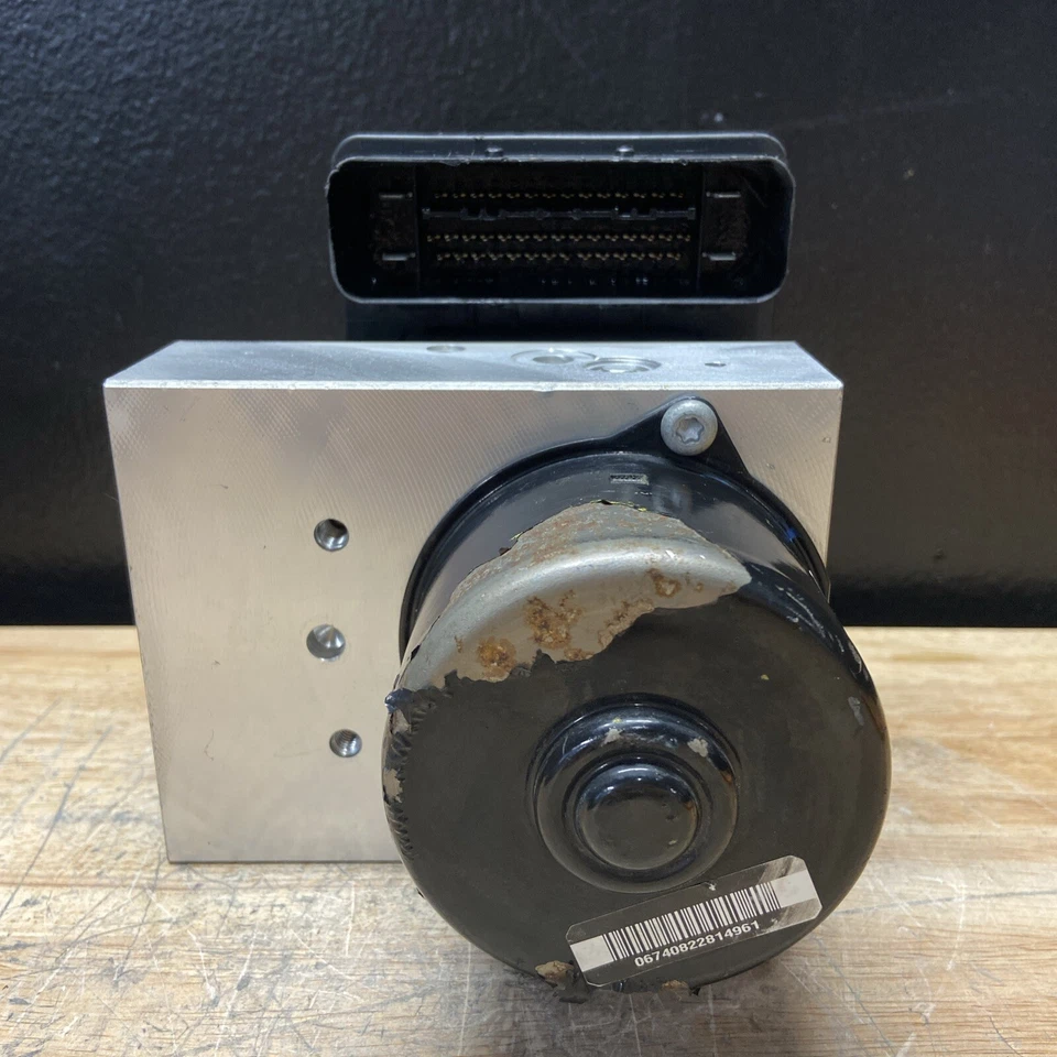 Refurbished ABS Brake Pump 2007 Mercedes Benz C280 A/T | A 203 545 47 32 - Image 4 of 4