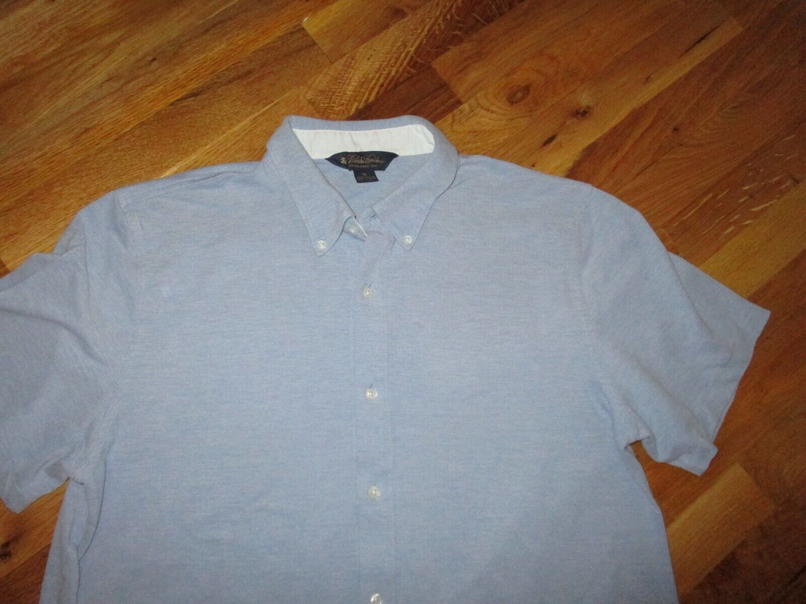 Picture 2 of 4