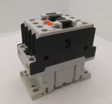 Jet Tech 20104 Contactor, 230V, 50/60Hz, 25A, 3 Pole Lovato BF0910A230