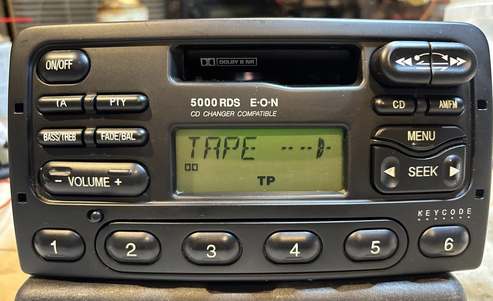 Org Ford 5000RDS EON Autoradio 97AP-18K876-LA + Code Geprüft Voll Funktionsfähig - Bild 2 von 4