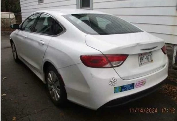 Wheel Cover HubCap Sedan 17" Fits 15-17 200 4371090 Foto 4 de 4