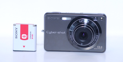 Sony Cyber-shot DSC-W300 Gunmetal 13.6MP Digital Camera Flash Not