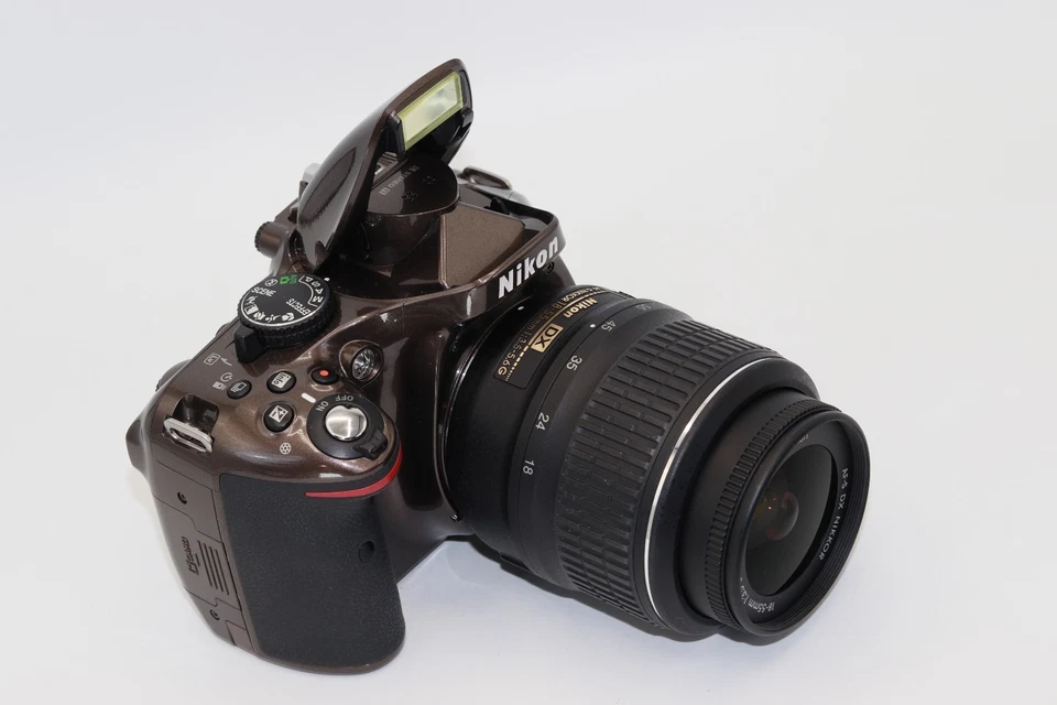 Nikon D5200, photo 4 of 5