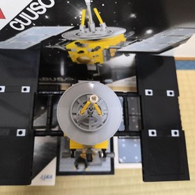 LEGO 21101 CUUSOO Hayabusa Asteroid Probe Complete with Box Manual & Minifigure