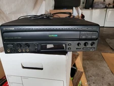 pioneer laserdisc Karaoke player V840